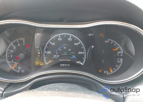 2014 Jeep Grand Cherokee Altitude z USA, uszkodzony, nr VIN 1C4RJFAG8EC521654